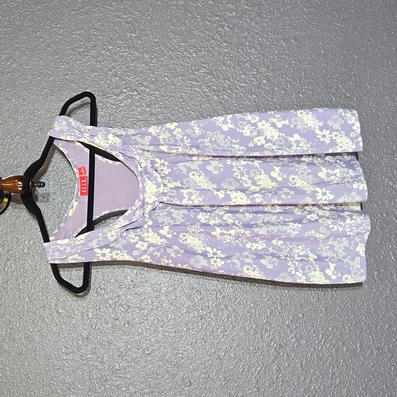 Elle Razorback Top - Picture 1 of 5